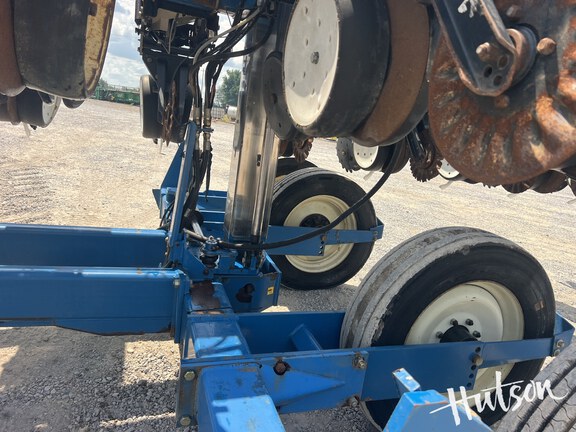 Photo of 2005 Kinze 3600