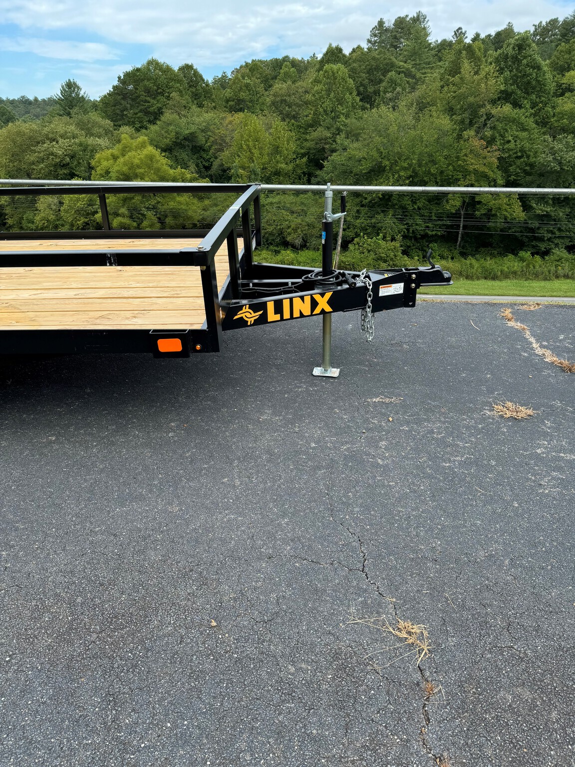 2023 Linx EQ10020-RS Image 2
