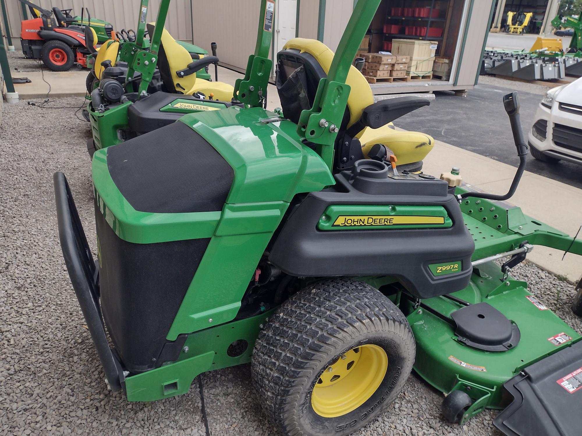 2018 John Deere Z997R Image 2