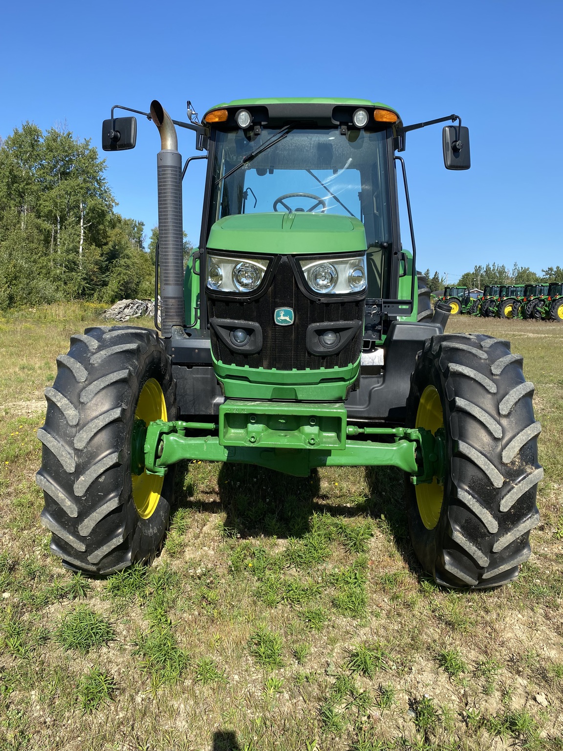 2015 John Deere 6125M Image 6