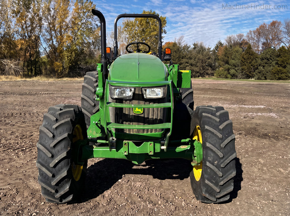 2023 John Deere 5105M - Photo8