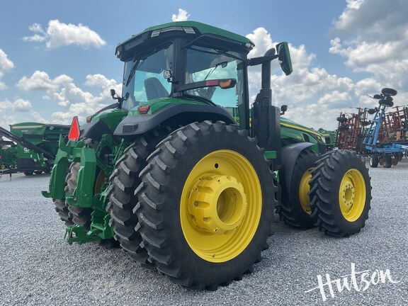 Photo of 2024 John Deere 8R 340