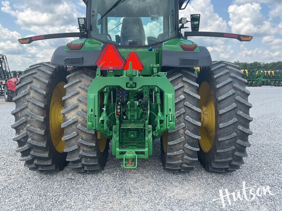 Photo of 2024 John Deere 8R 340