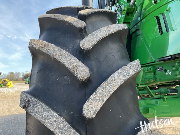 Photo of 2024 John Deere 6175M