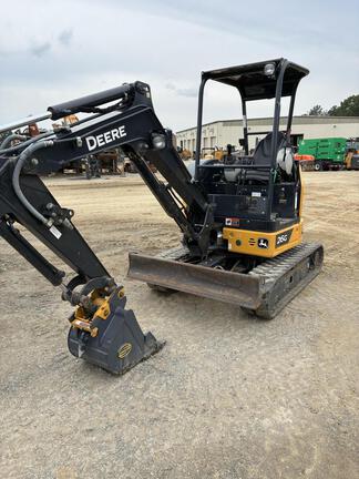Photo of a 2022 John Deere 26G