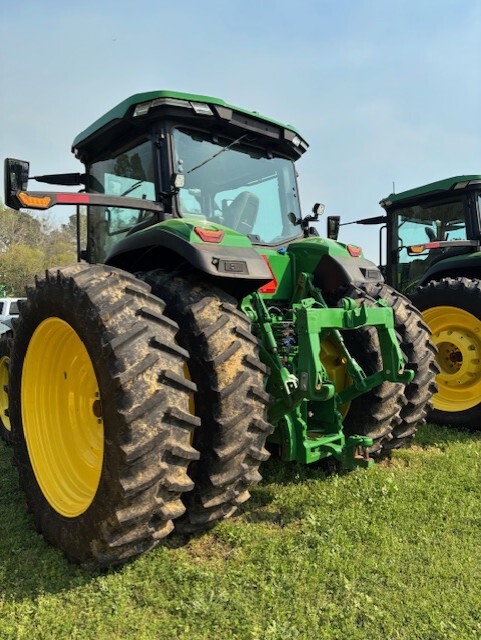 2023 John Deere 8R 280 Image 5