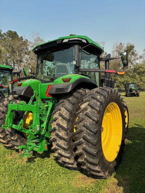 2023 John Deere 8R 280 Image 4