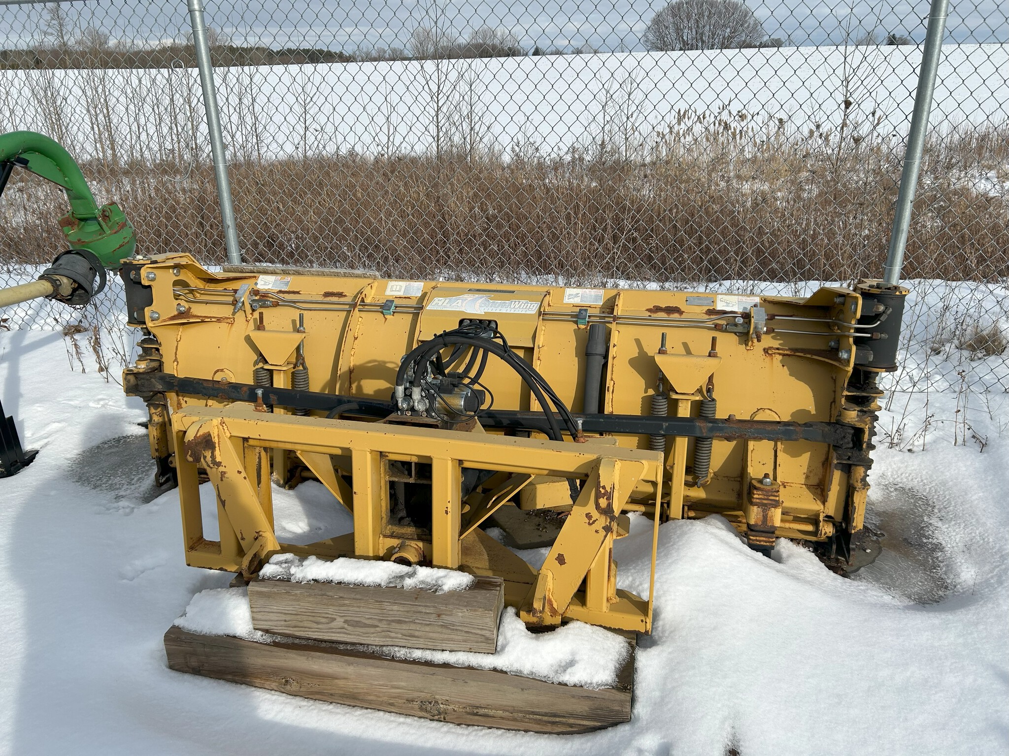 2014 HLA 3200SW Image 2