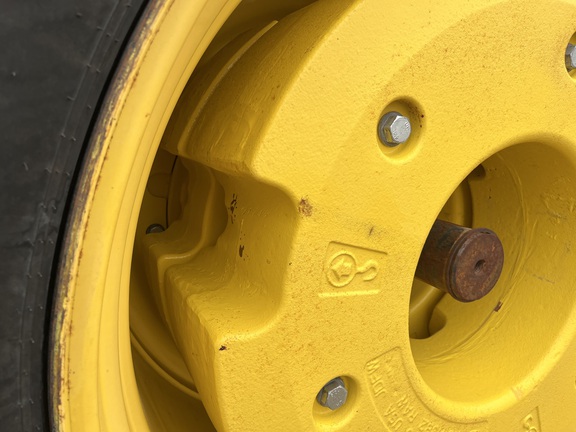 2020 John Deere 8R 410 - Photo18