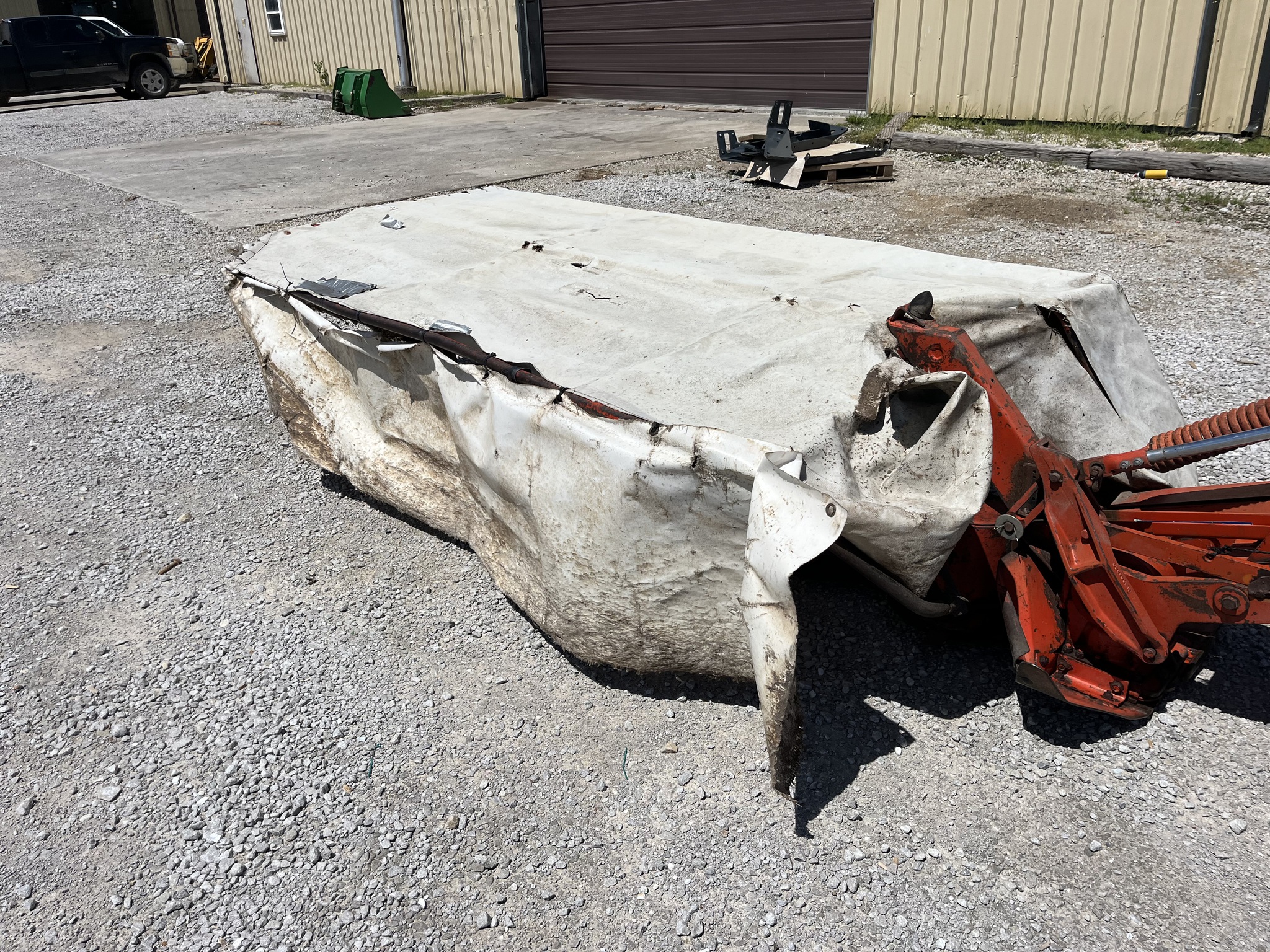  1997 Kuhn GMD700 at Heritage Tractor in Joplin, MO