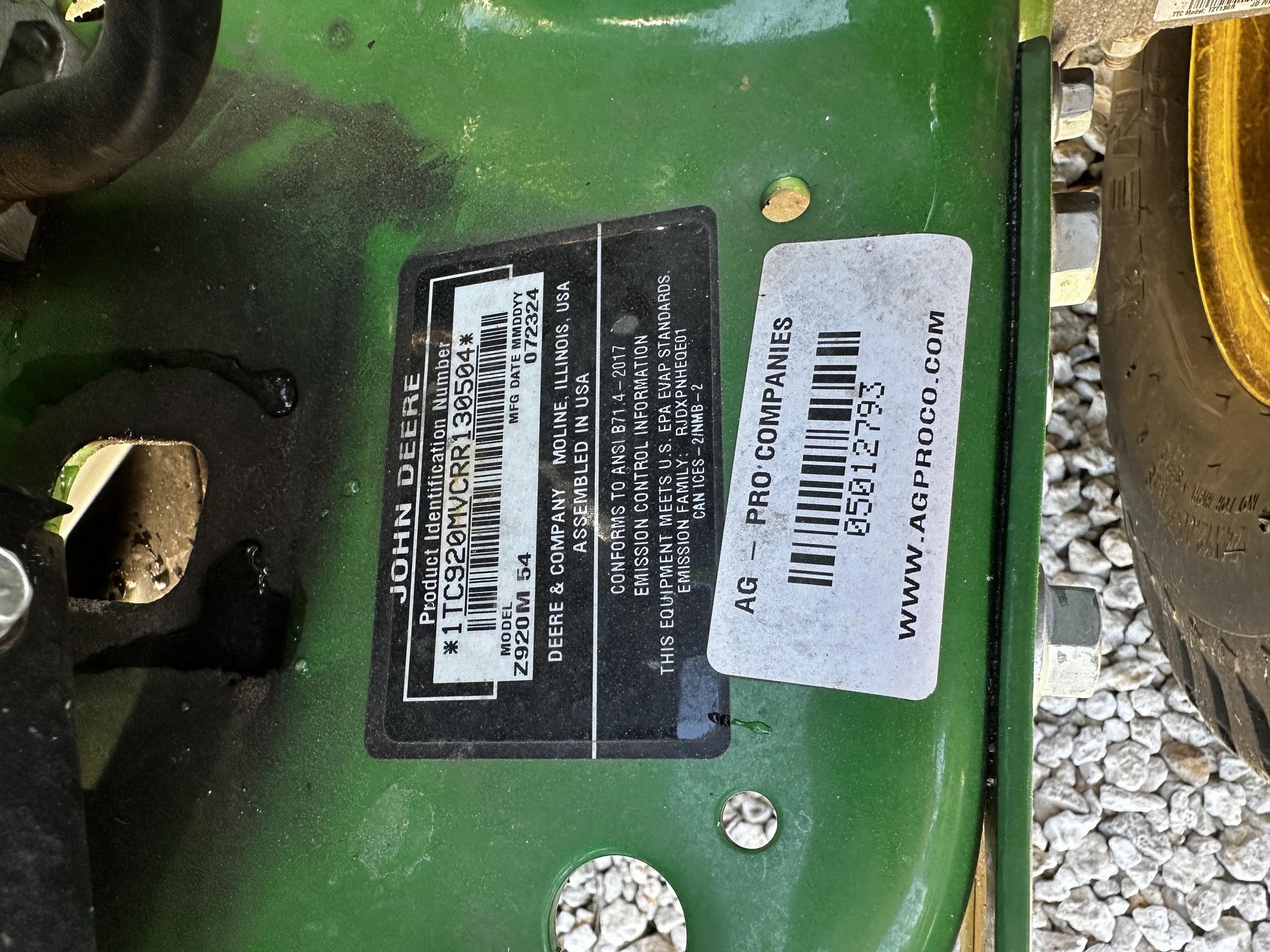 2024 John Deere Z920M Image 11