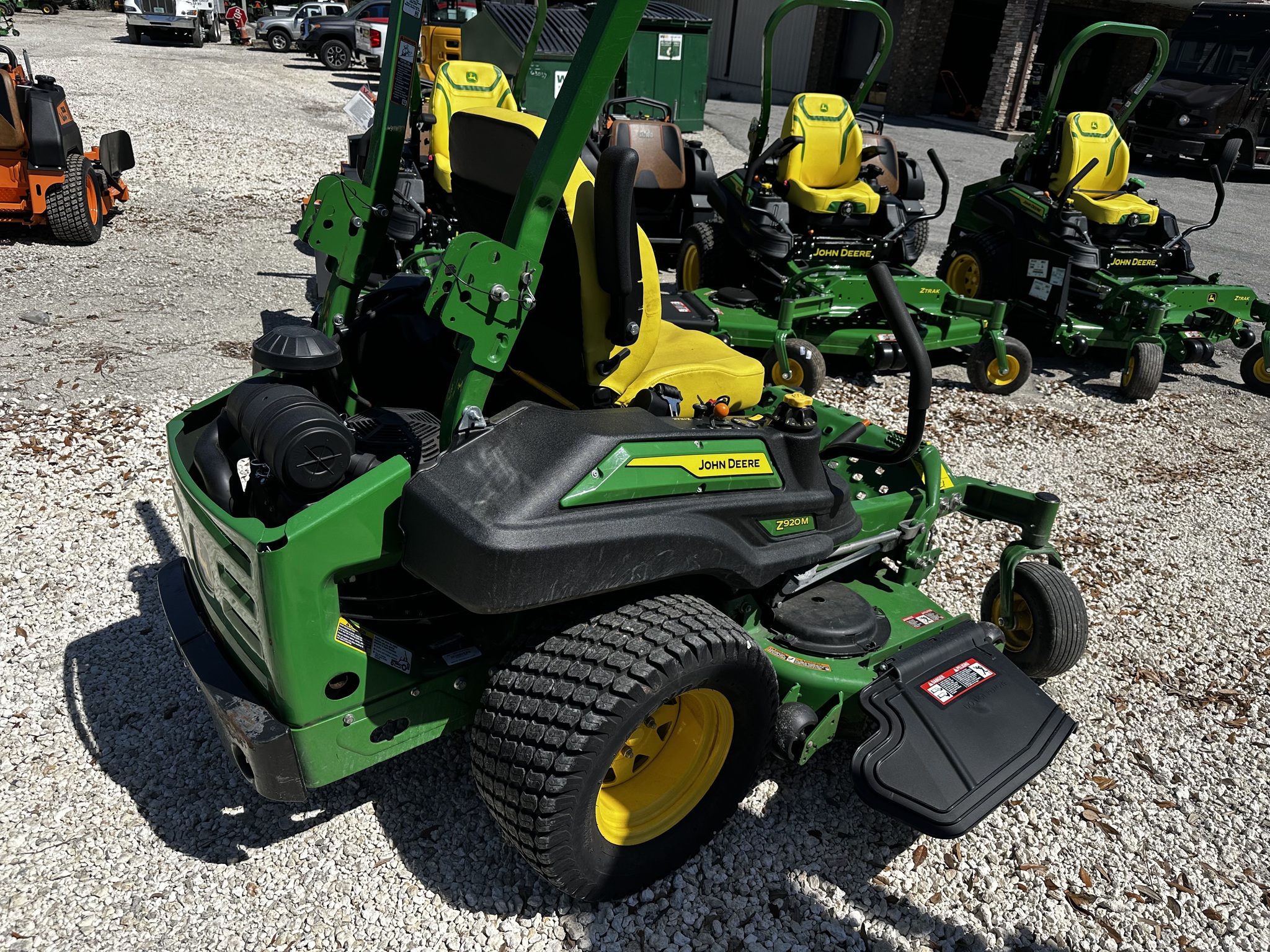 2024 John Deere Z920M Image 4