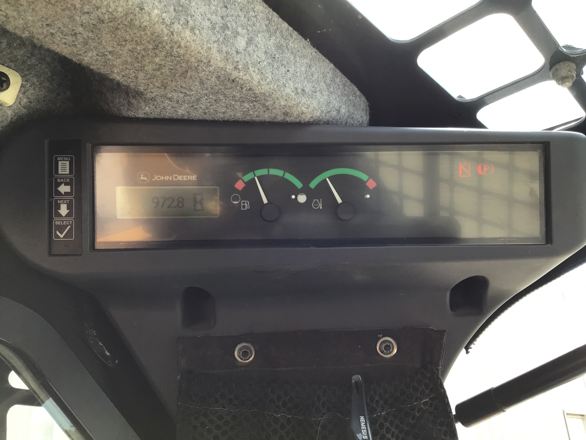2022 John Deere 317G Image 24
