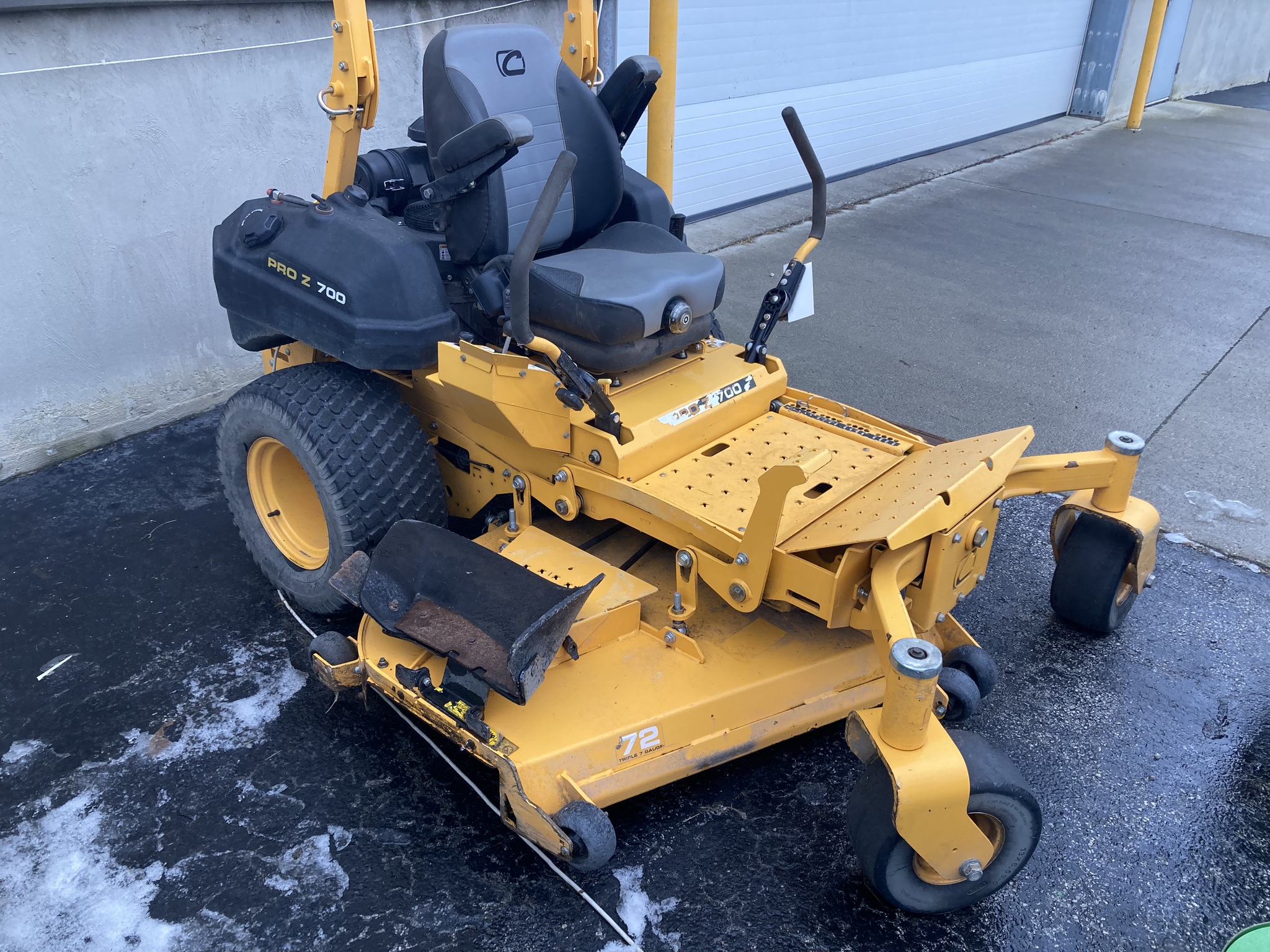 2018 Cub Cadet Pro Z 772L Image 3