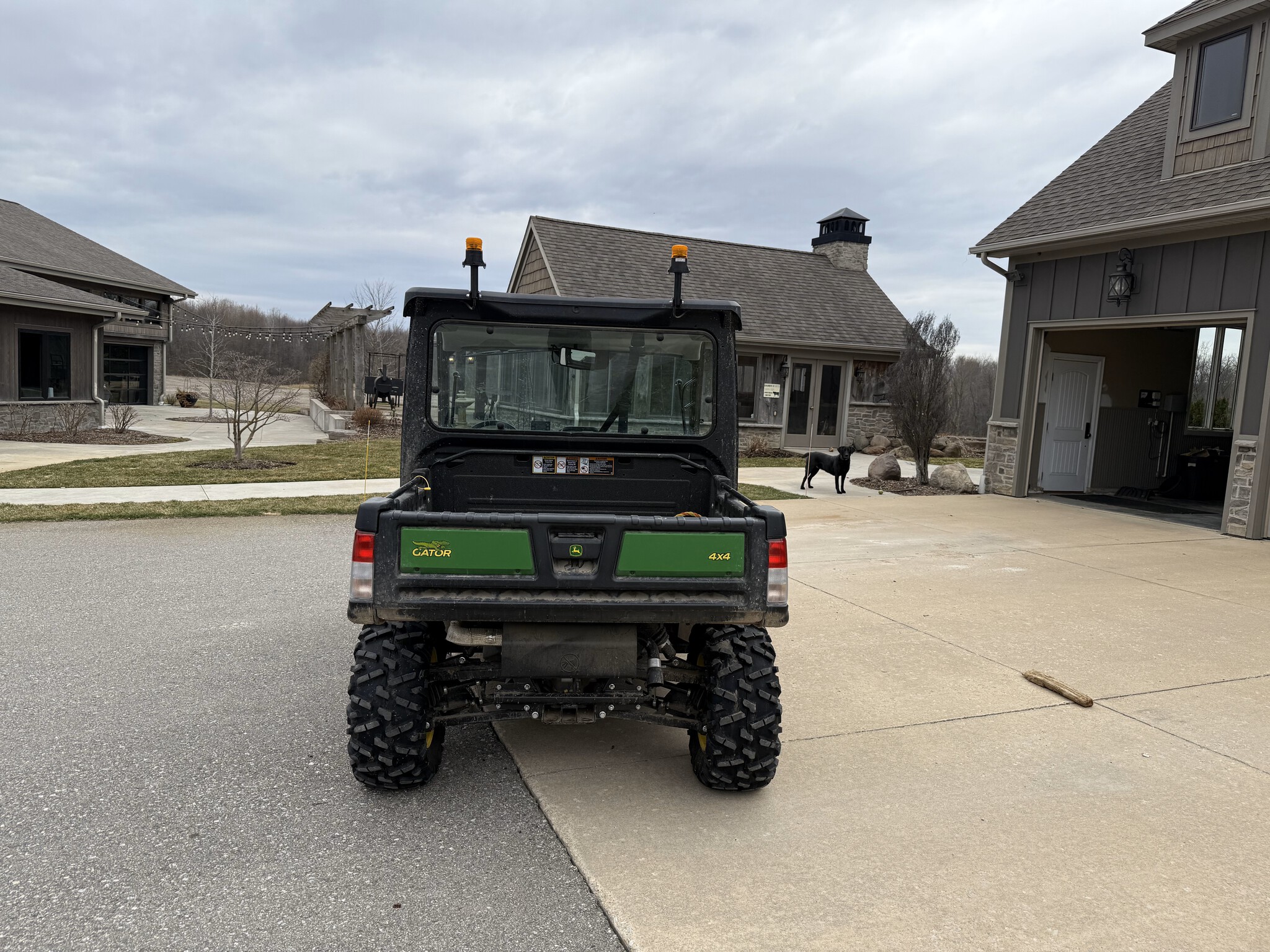 2023 John Deere XUV 835M Image 3