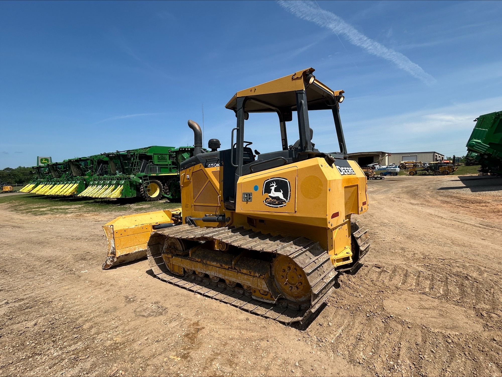 2021 John Deere 450K Image 4