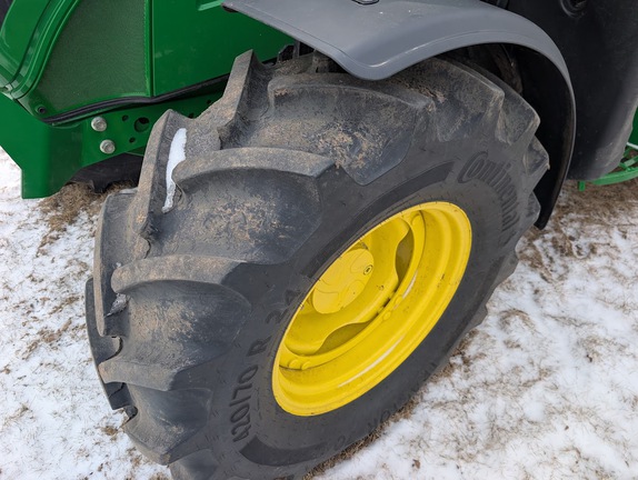 2025 John Deere 6R 130 - Photo14