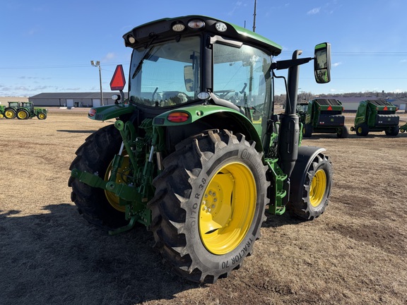 2025 John Deere 6R 130 - Photo3