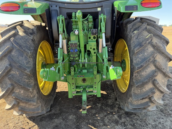 2025 John Deere 6R 130 - Photo19