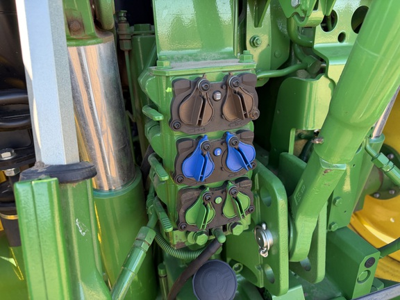 2025 John Deere 6R 130 - Photo20