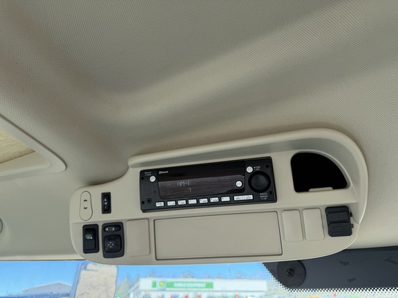 2025 John Deere 6R 130 - Photo25