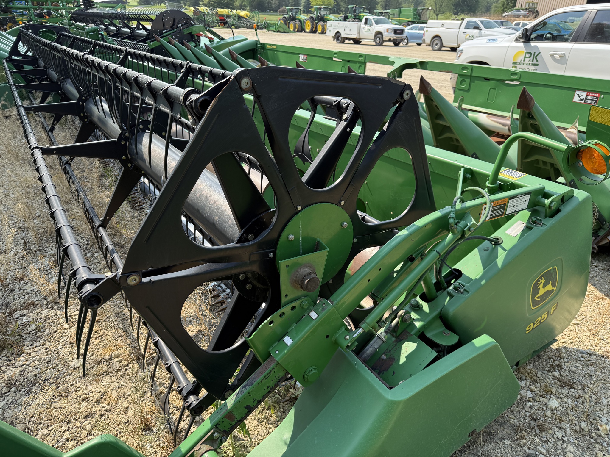 2002 John Deere 925 Image 15