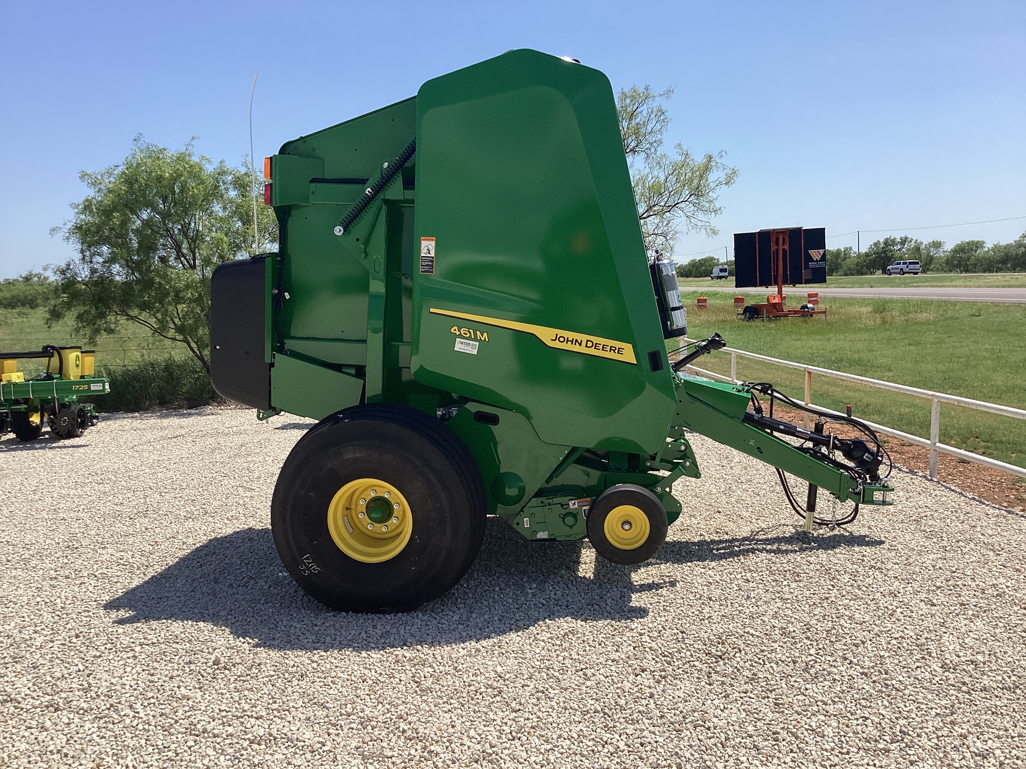 2024 John Deere 461M Image 6