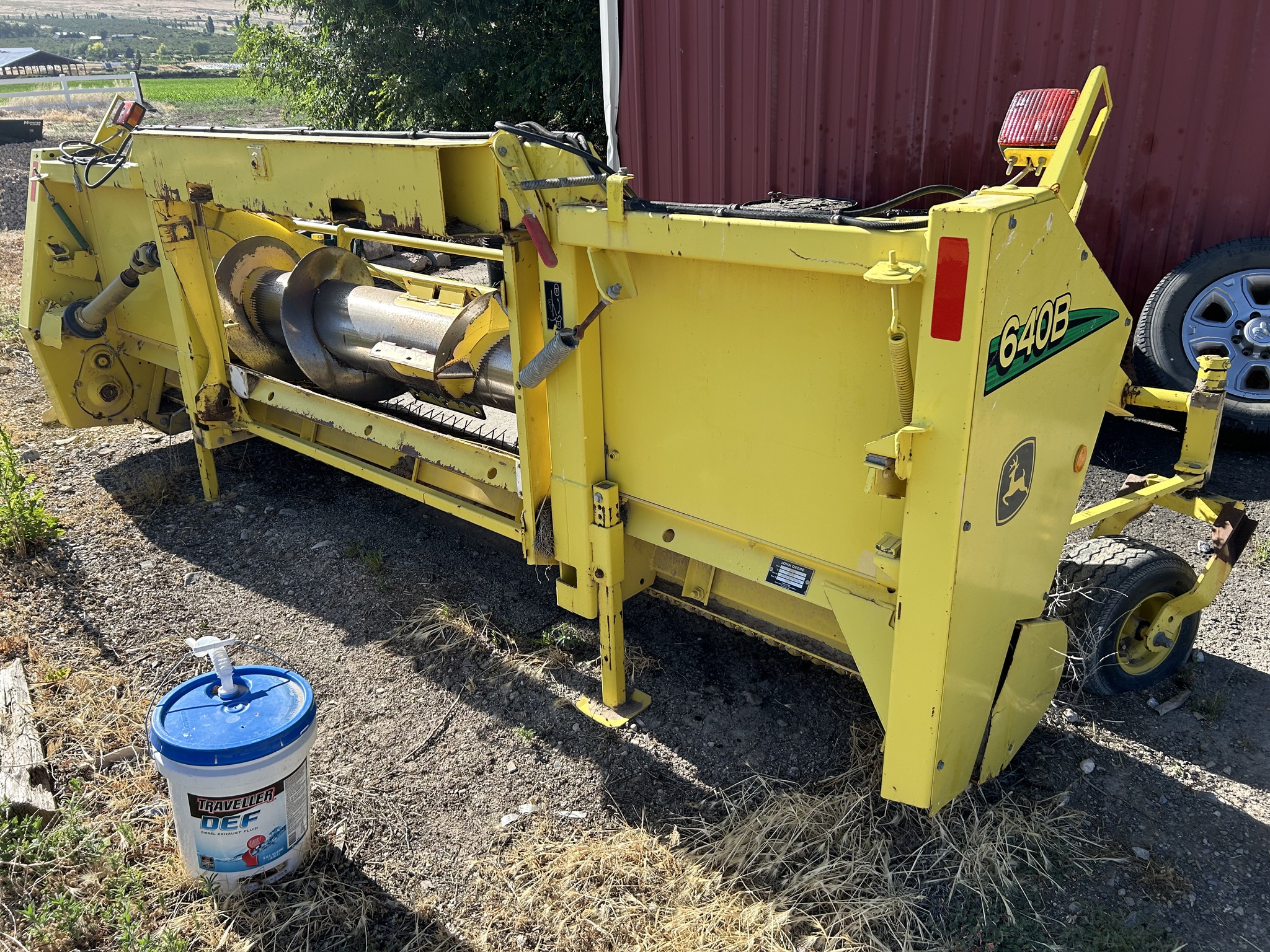 2006 John Deere 640B Image 6