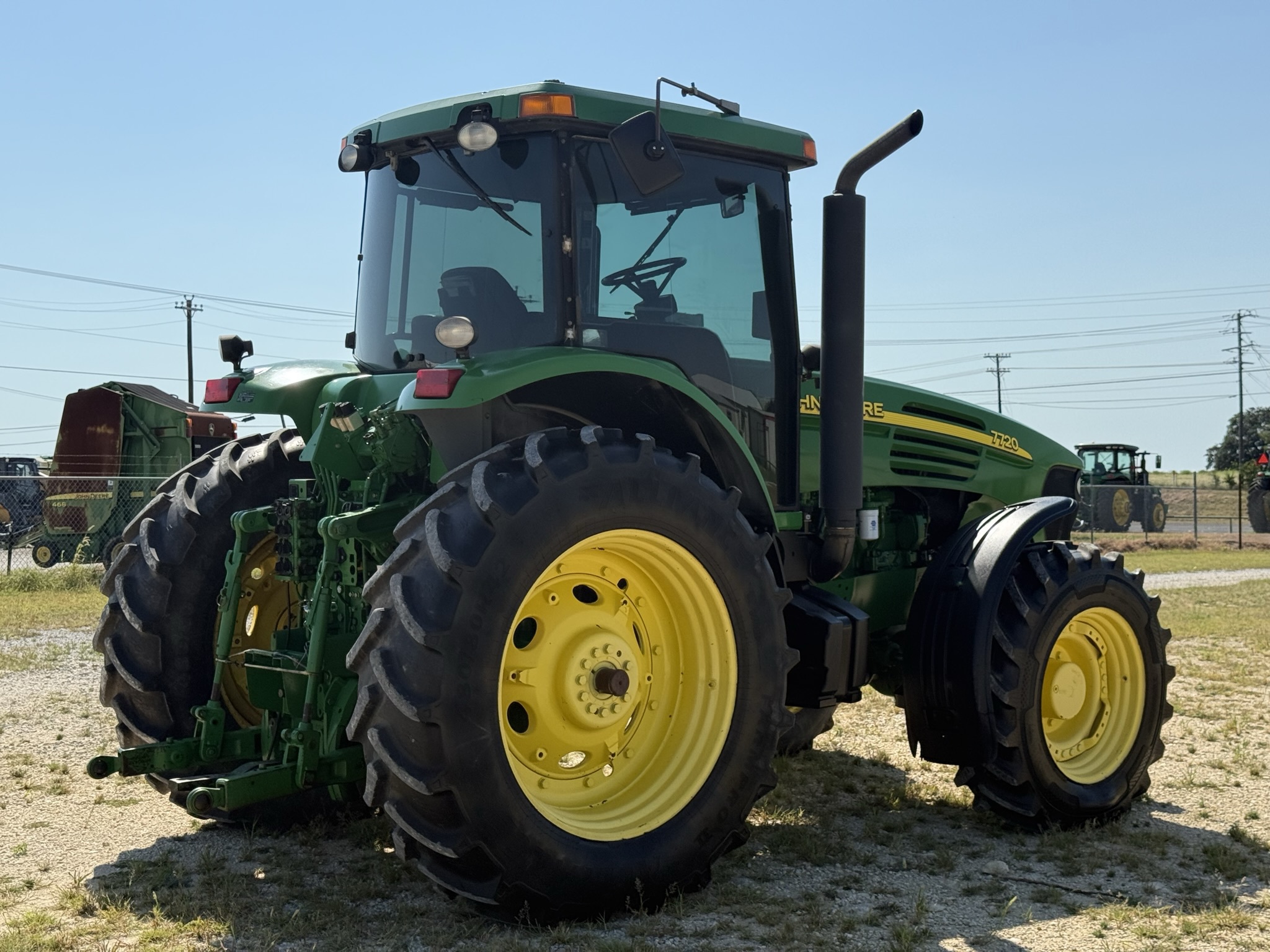 2004 John Deere 7720 Image 6