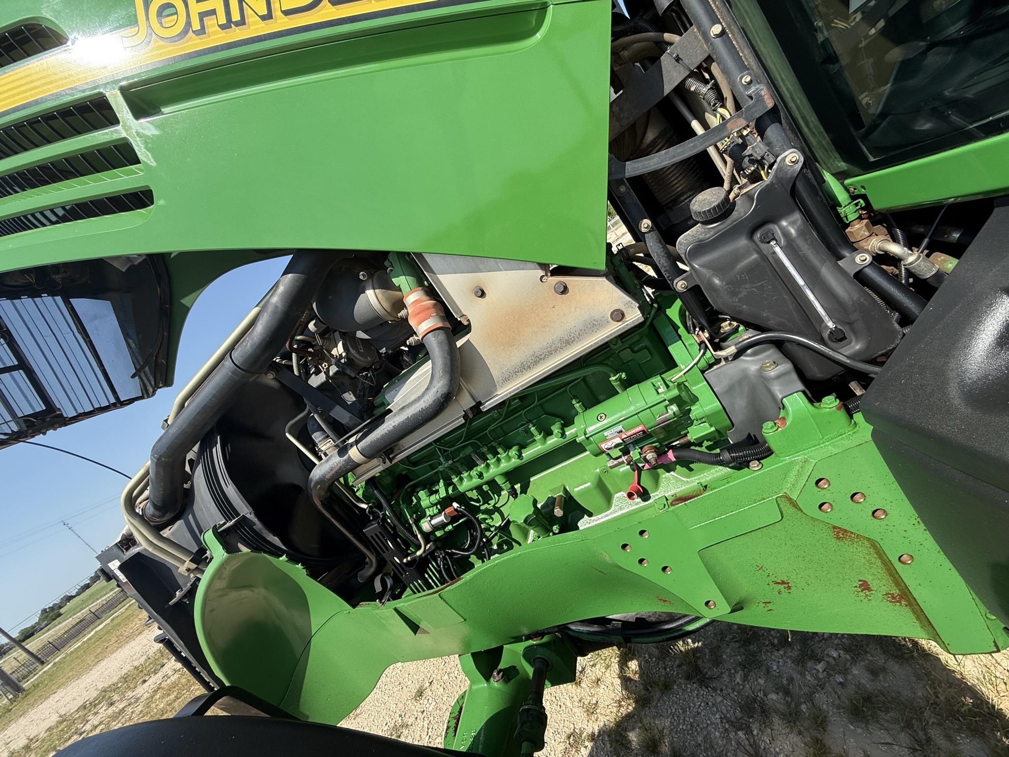 2004 John Deere 7720 Image 10