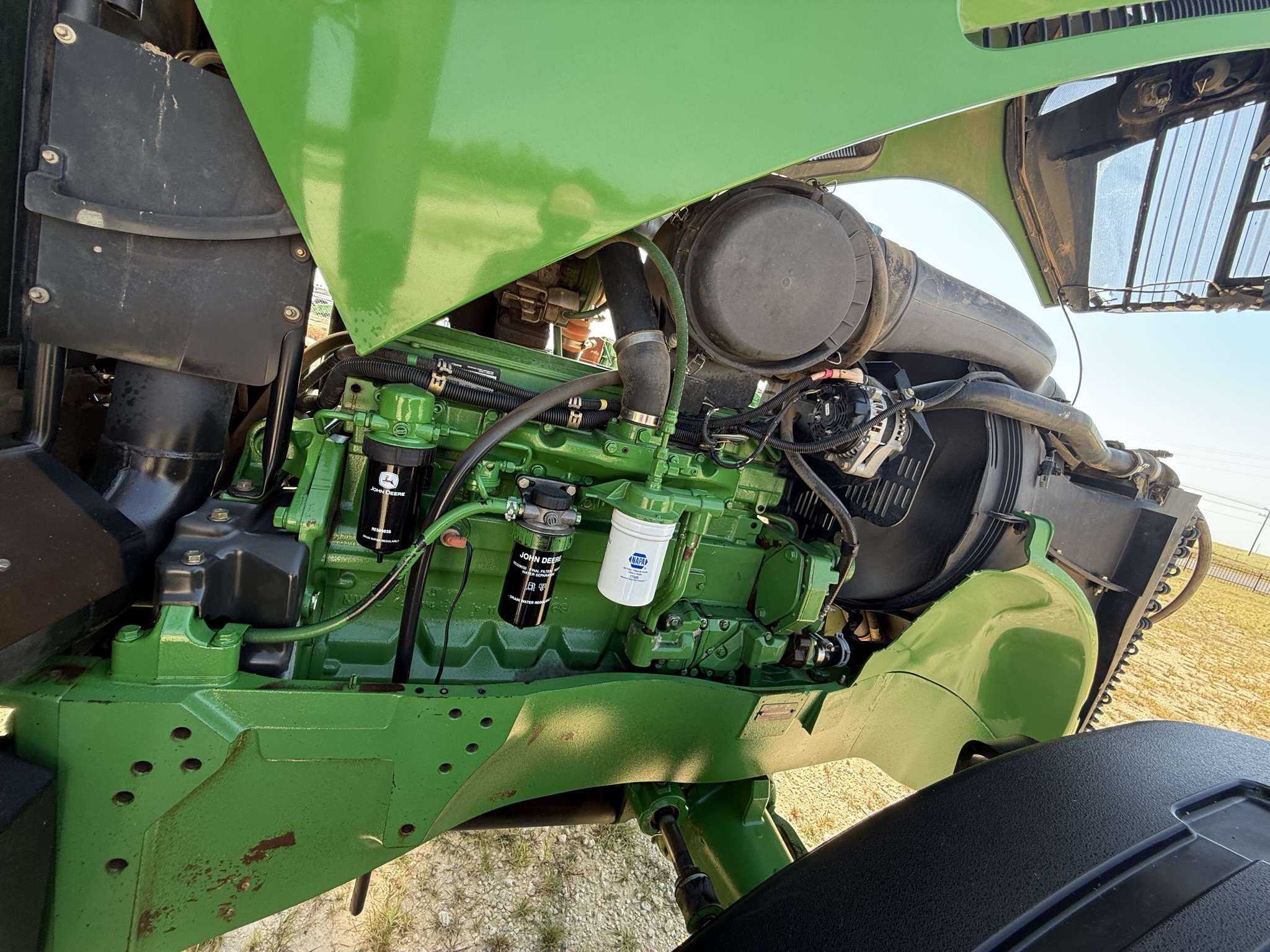2004 John Deere 7720 Image 11