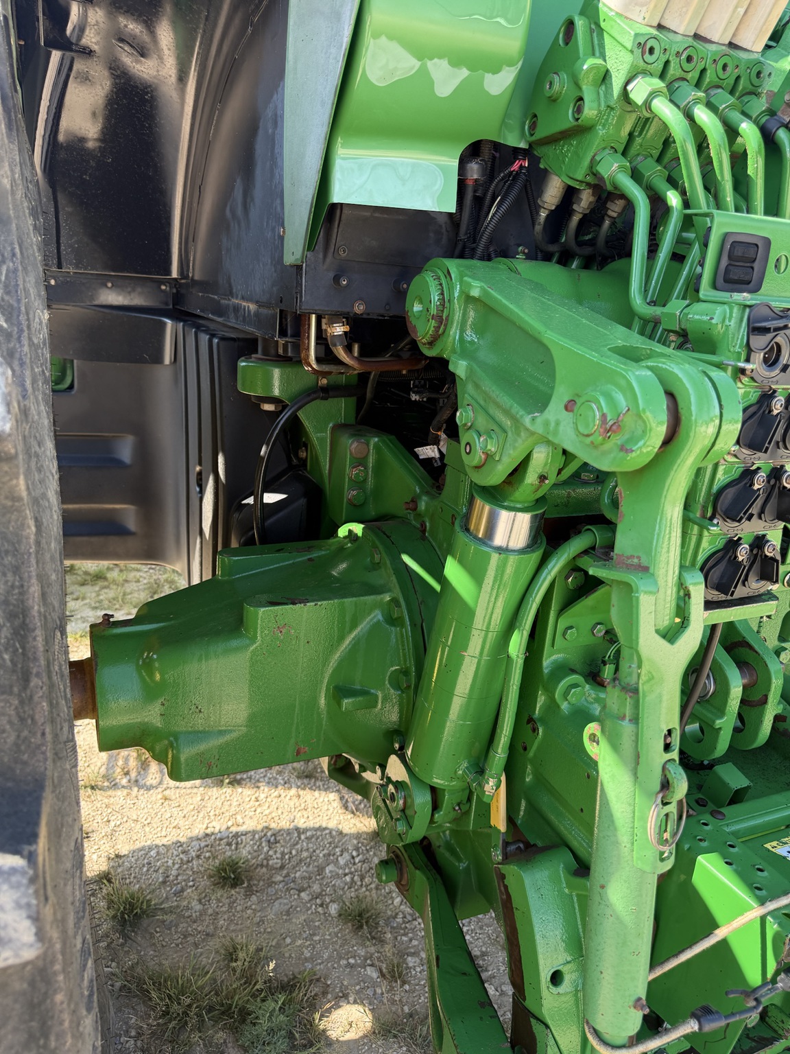 2004 John Deere 7720 Image 16