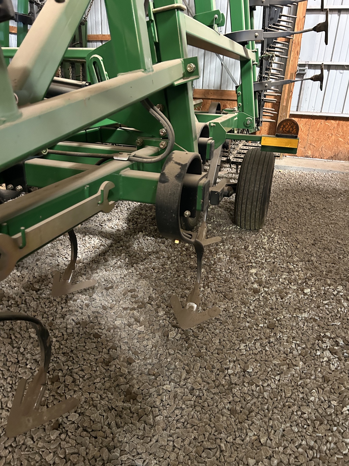 2023 Great Plains 8332FCF Image 5