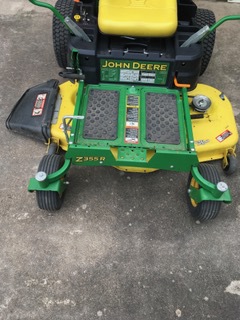 2018 John Deere Z355R Image 4