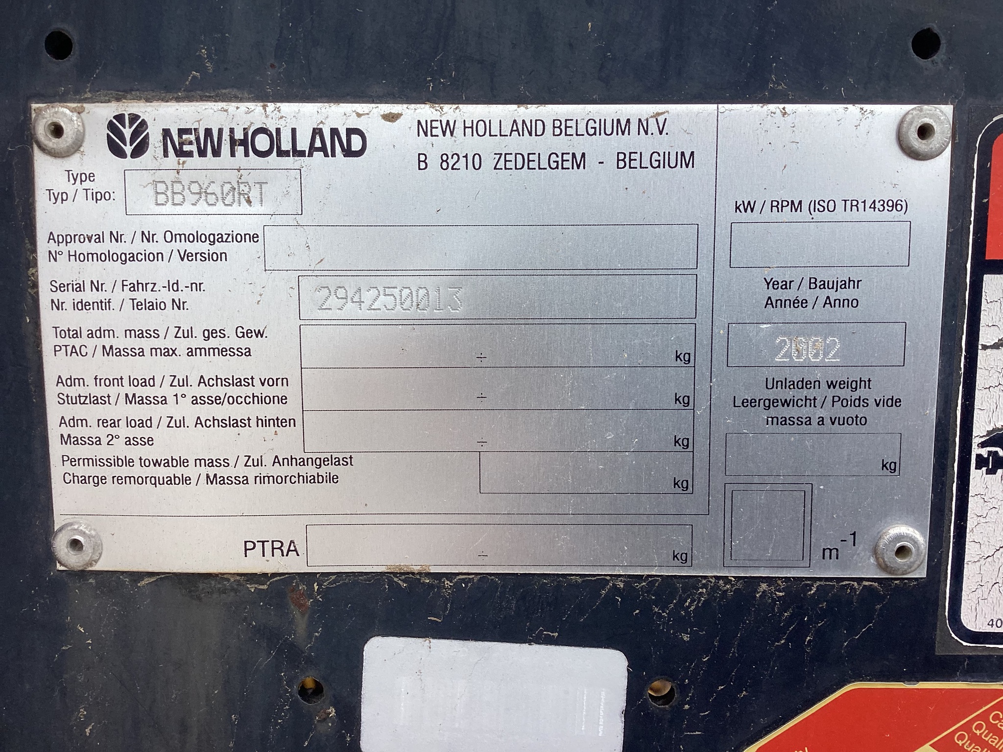 2002 New Holland BB960 Image 22