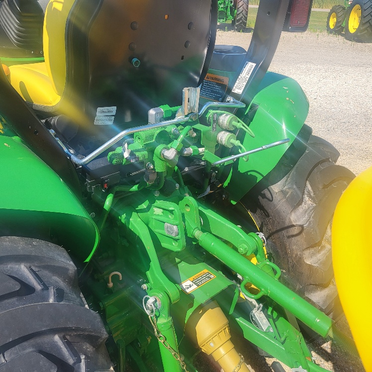 2023 John Deere 3039R Compact Utility Tractors
