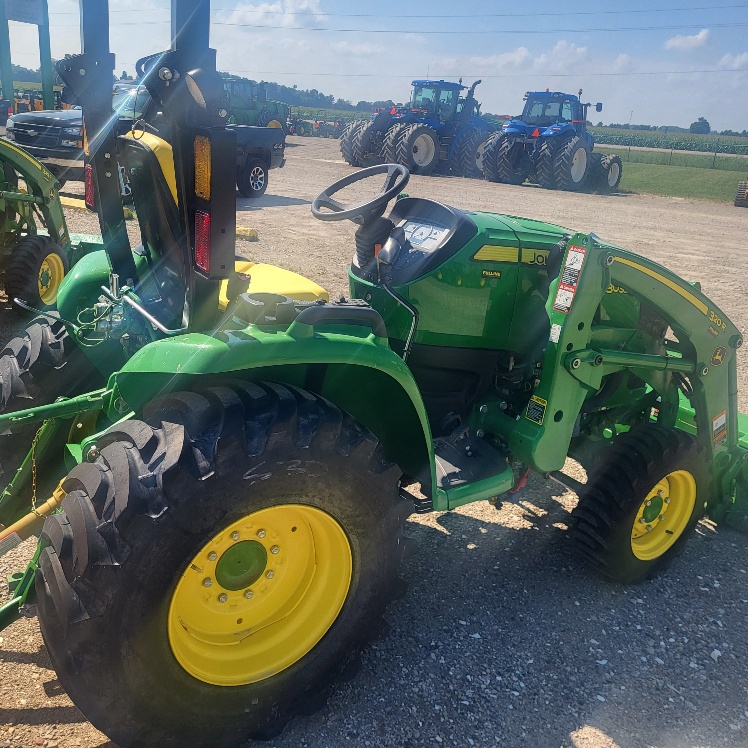 2023 John Deere 3039R Compact Utility Tractors