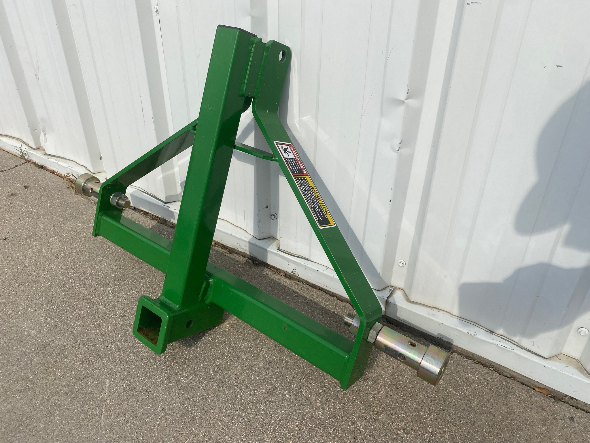 2022 John Deere 2032R Image 24