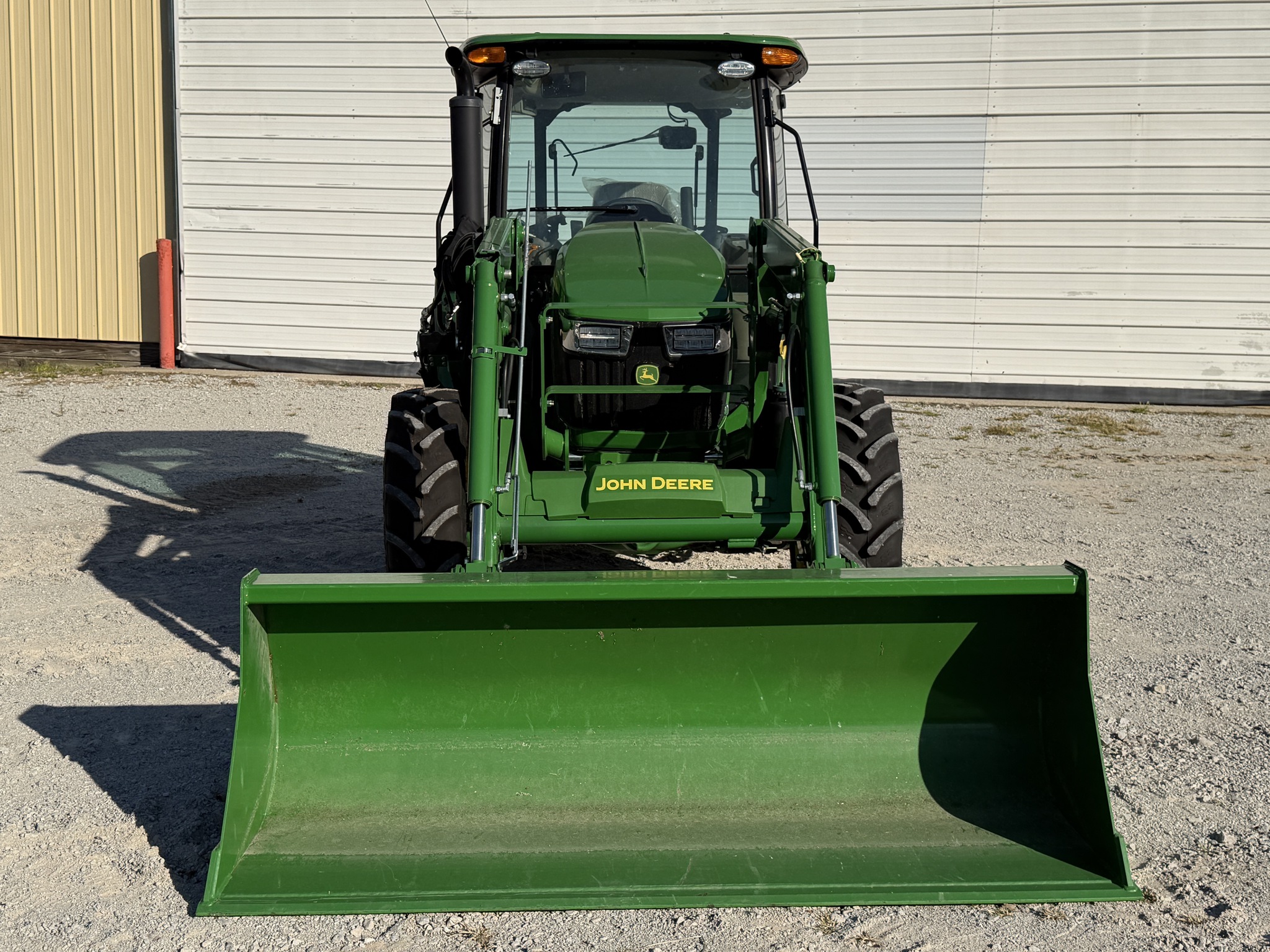 2024 John Deere 5067E Image 8