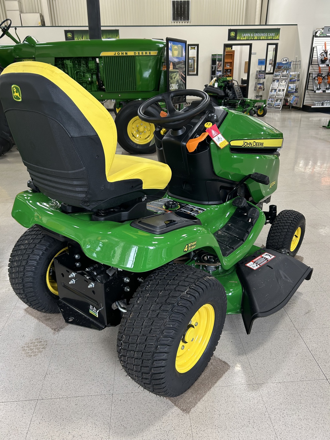 2025 John Deere X354 Image 3