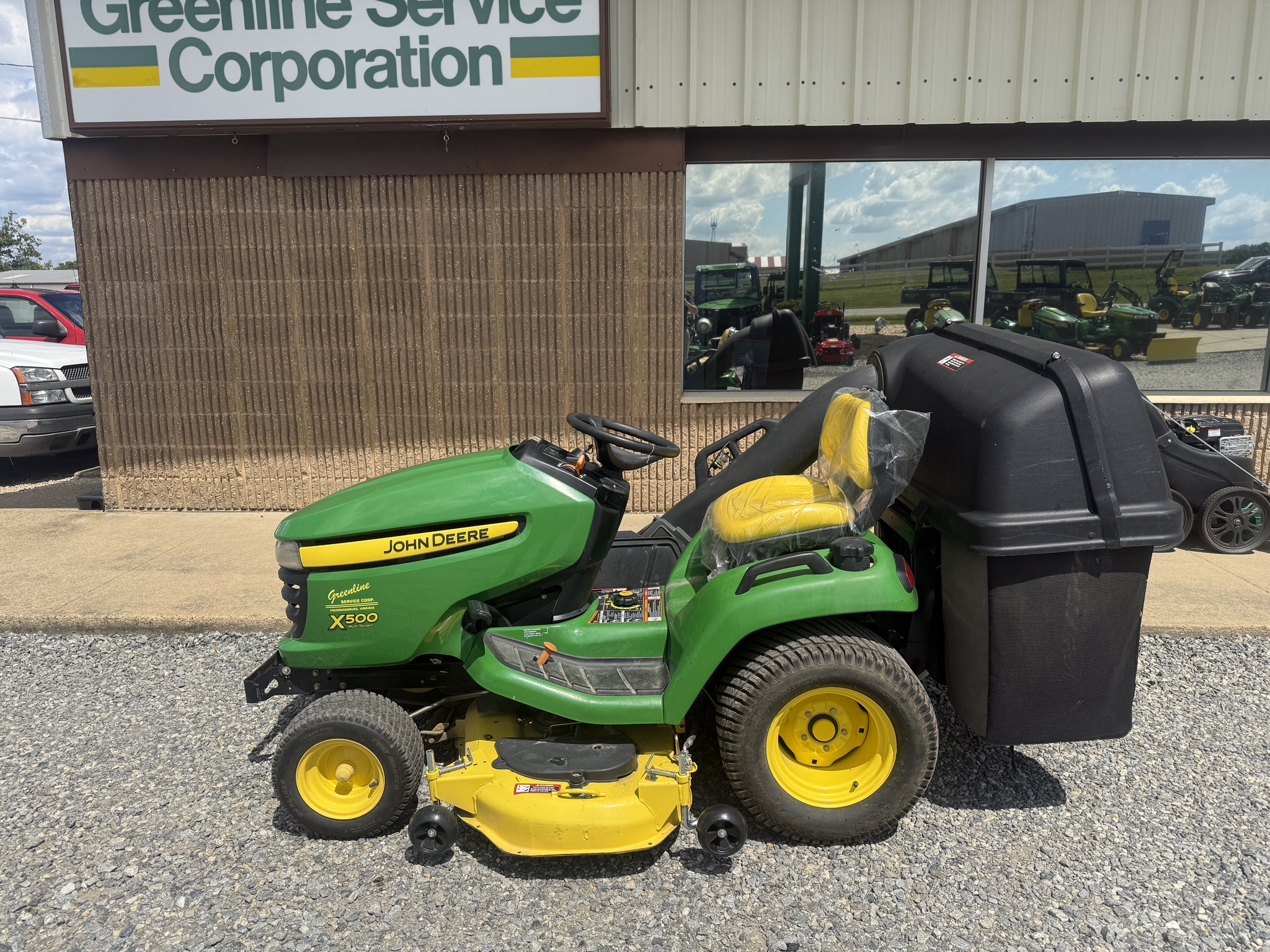 2010 John Deere X500 Image 3