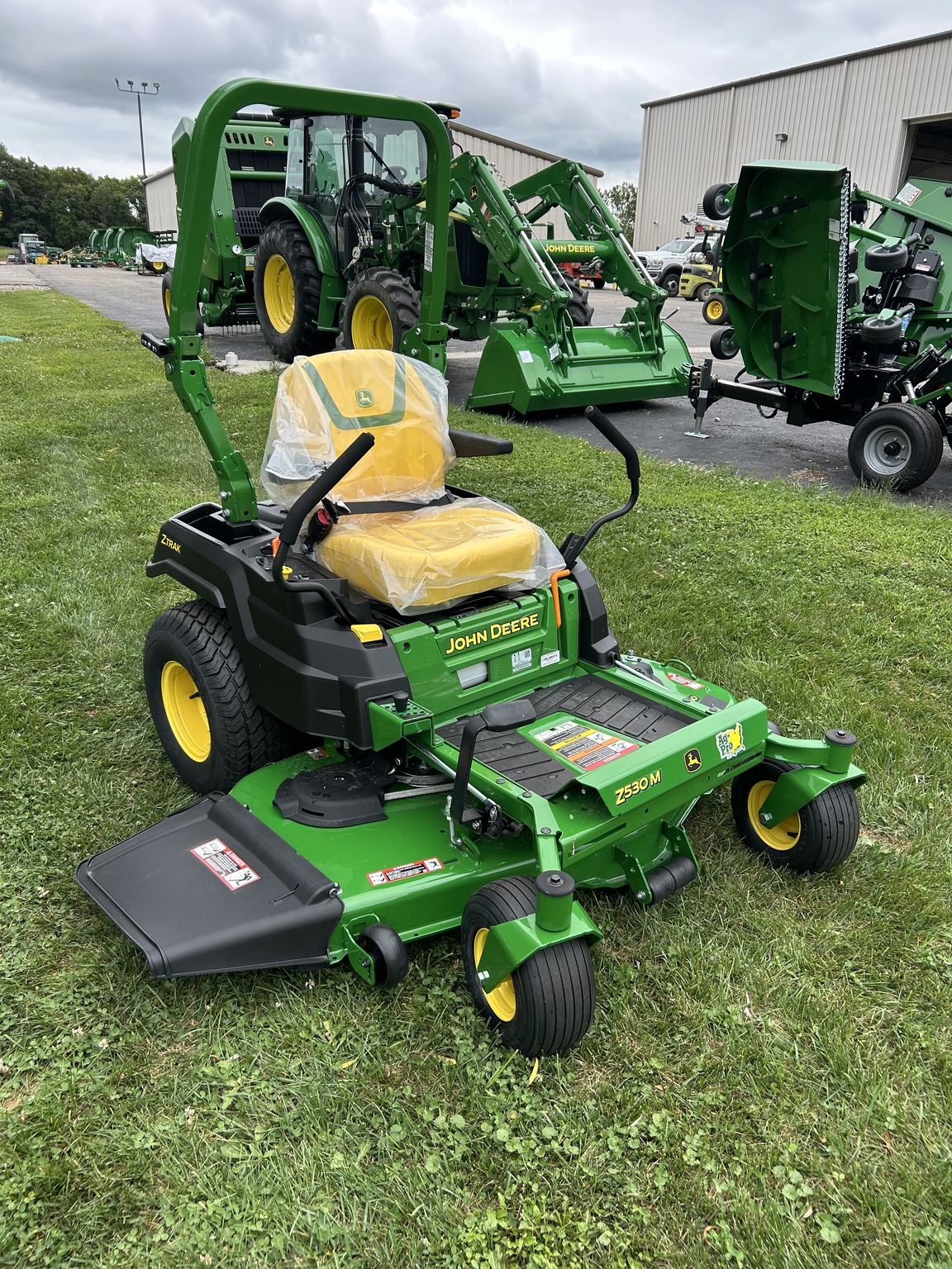 2025 John Deere Z530M Image 1