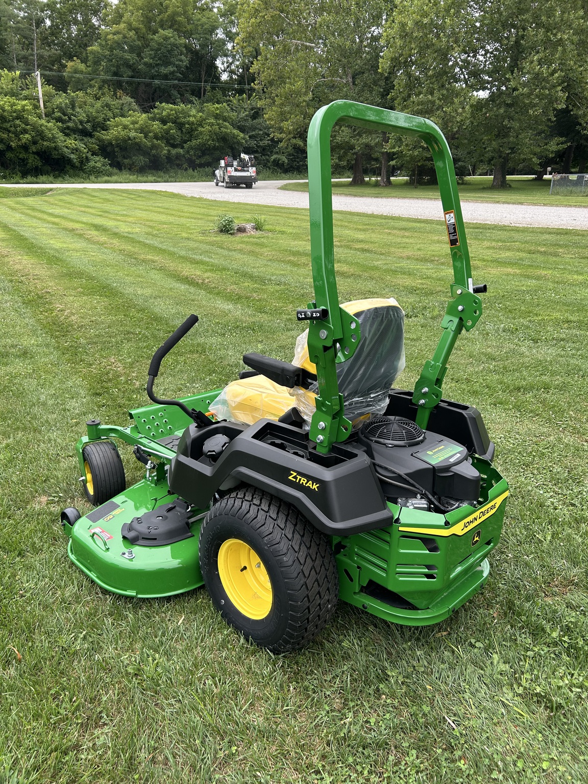 2025 John Deere Z530M Image 4