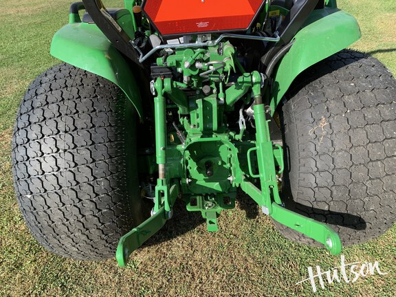 Photo of 2024 John Deere 3039R