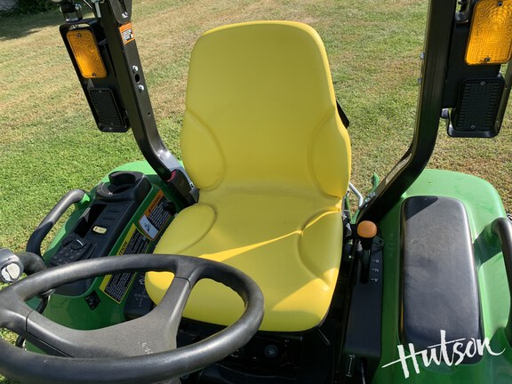 Photo of 2024 John Deere 3039R