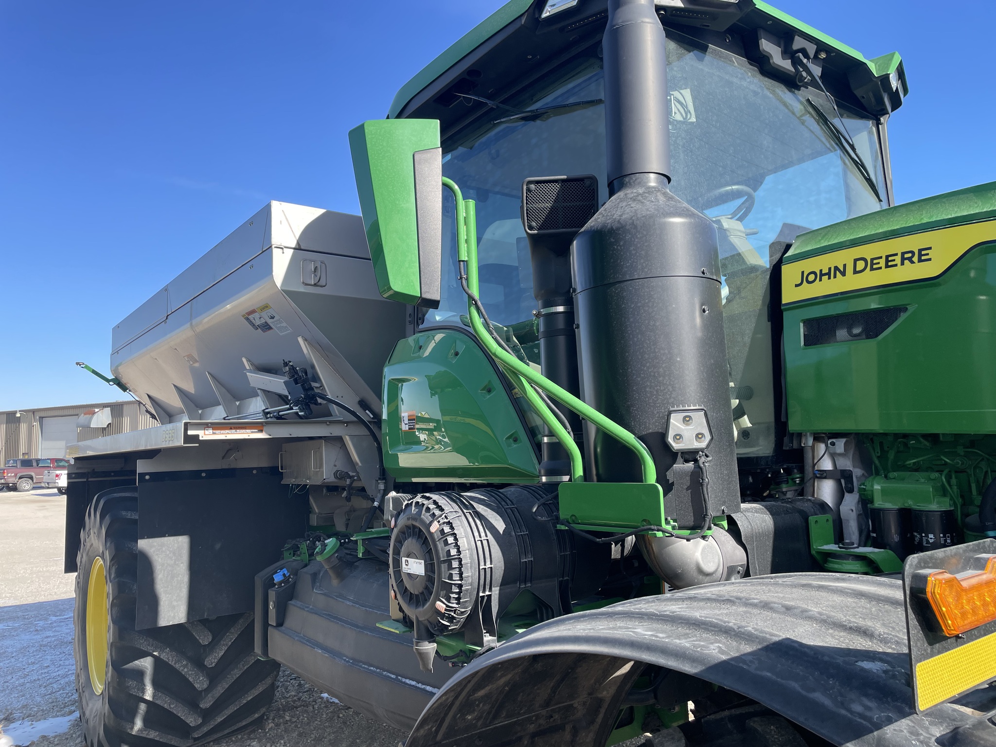  2023 John Deere 800R at Heritage Tractor in Geneseo, IL