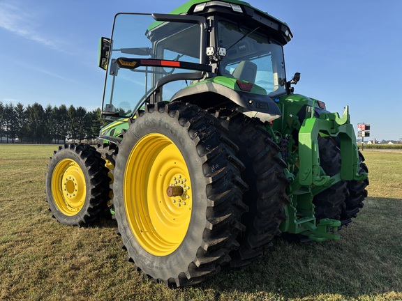 Used 2024 John Deere 8R 310 Row Crop Tractors at Koenig Equipment in Urbana, OH - Photo4