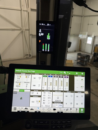 2024 John Deere 9RT 590 - Photo11