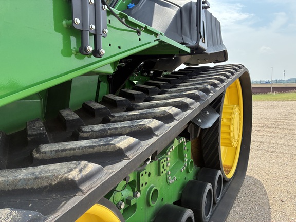 2024 John Deere 9RT 590 - Photo11