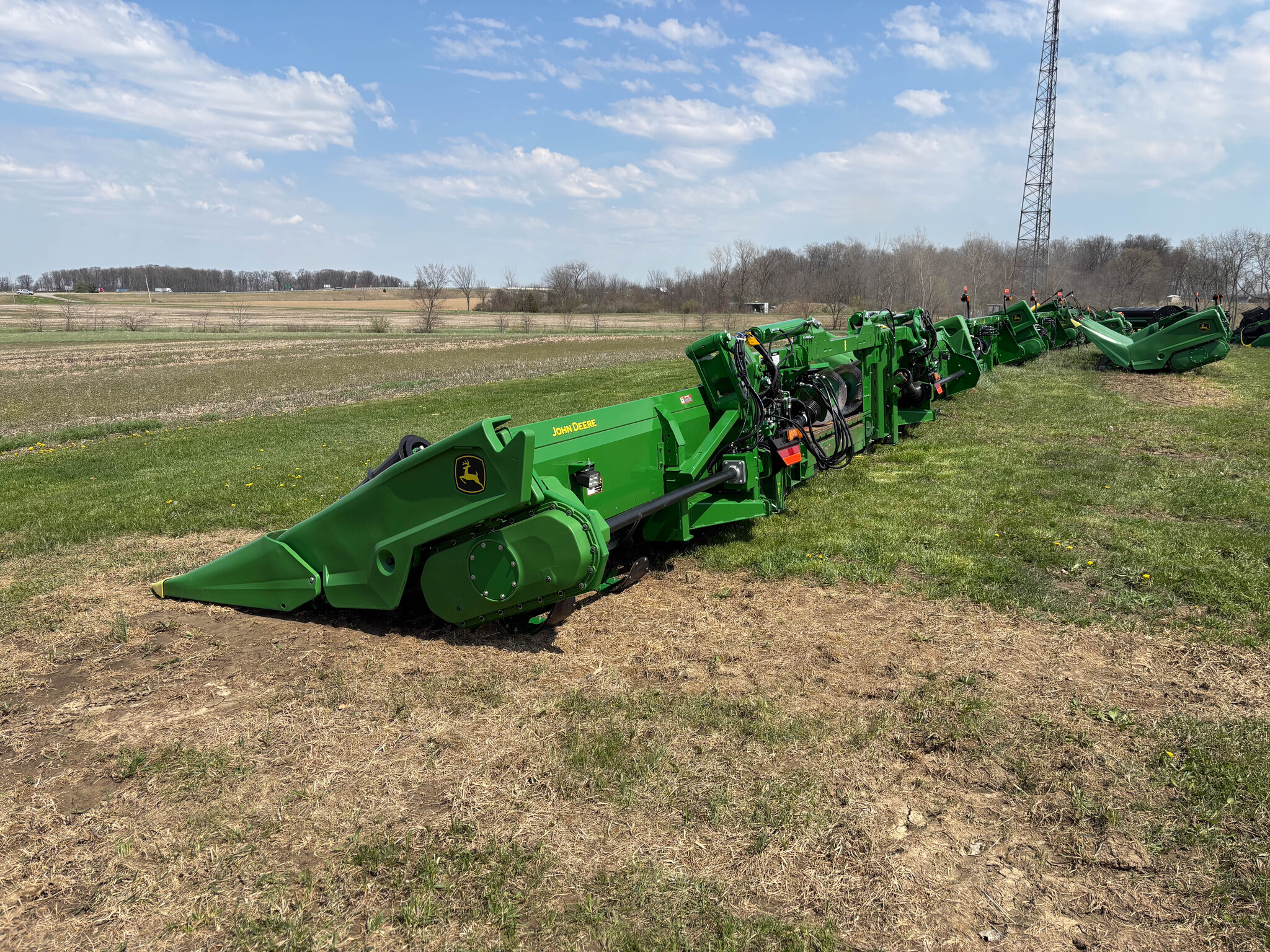 Used 2024 John Deere C12F Corn and Row Crop headers at Koenig Equipment in Anna, OH - PhotoXL2
